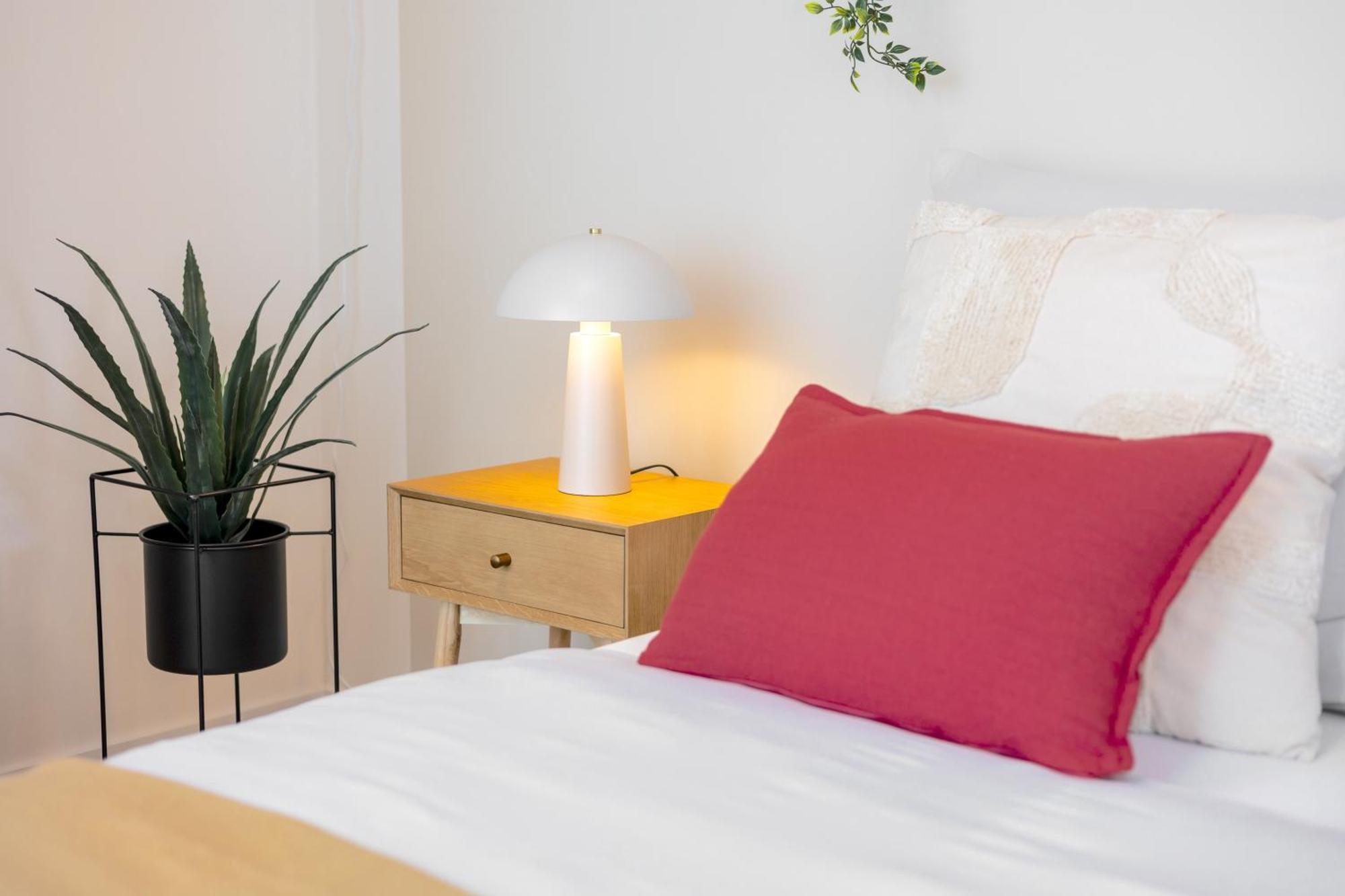 Appartamento Bright 2br - 4th Floor, Balcony, Free Parking By Gravity