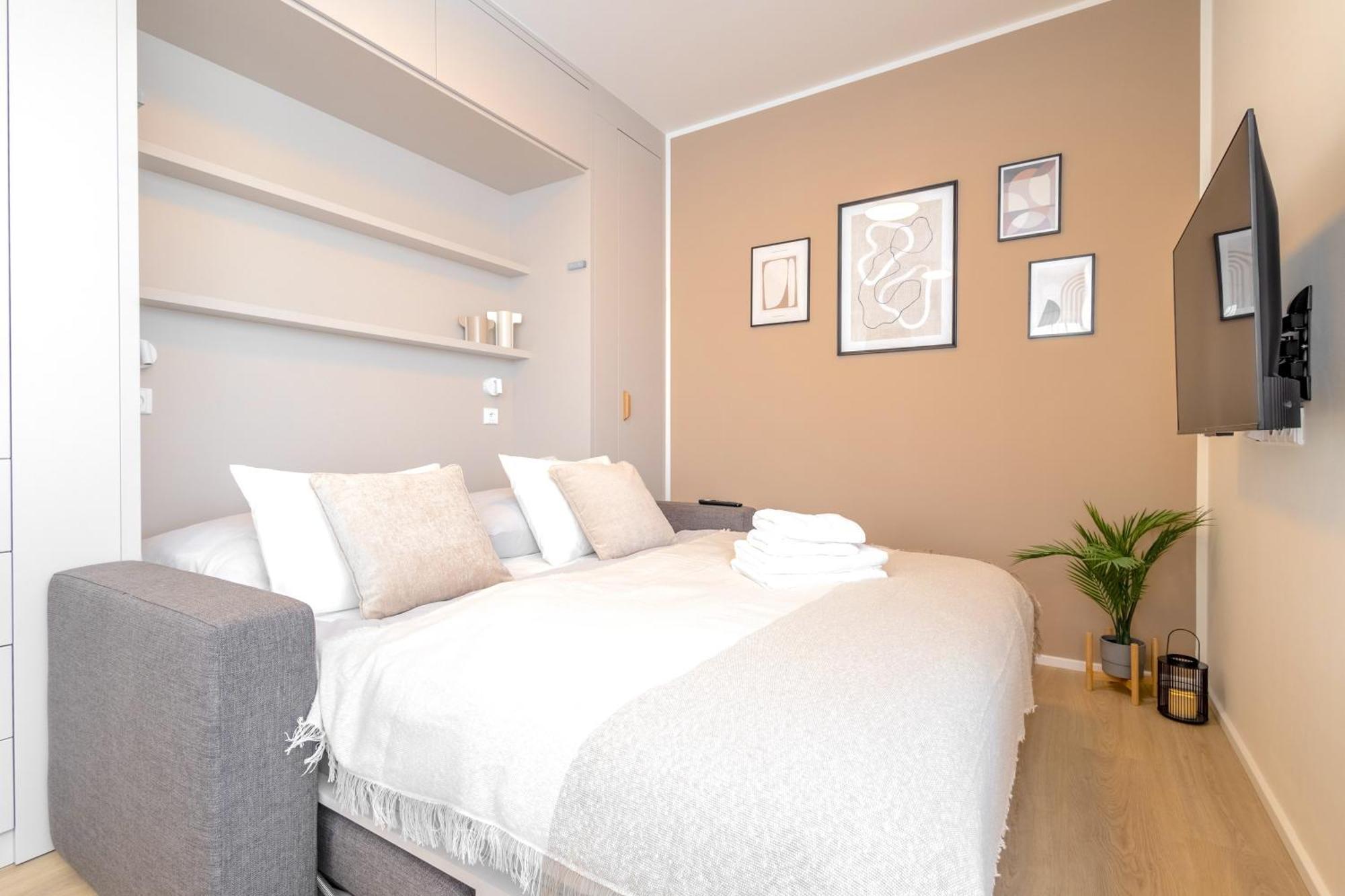 Appartamento Bright 2br - 4th Floor, Balcony, Free Parking By Gravity *